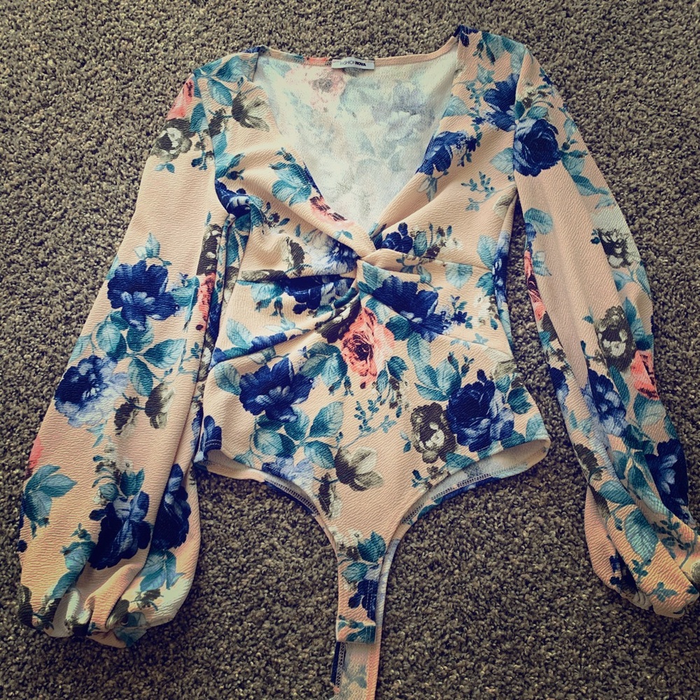 Fashion Nova floral bodysuit